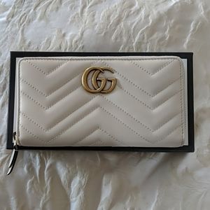 Gucci GG Marmont Zip Around Wallet Ivory BNIB